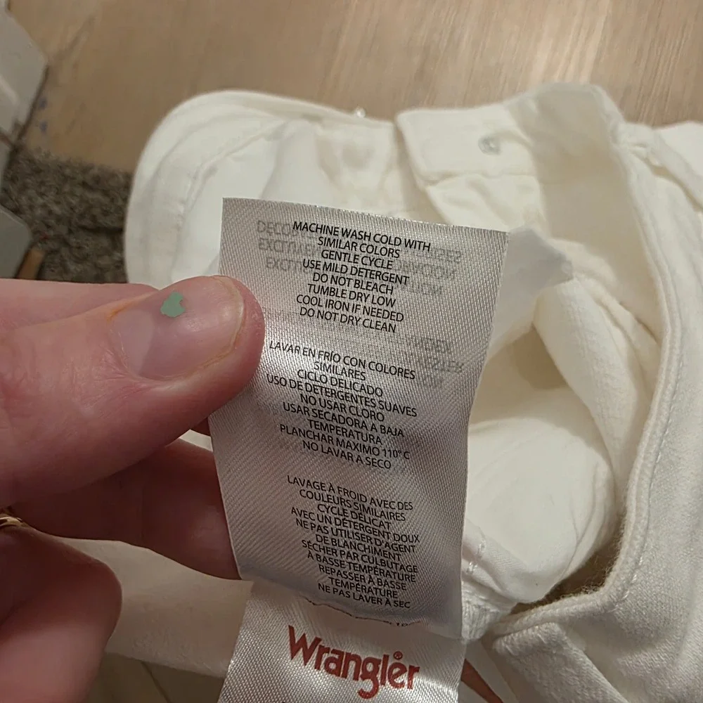 Wrangler White Denim High Rise 10